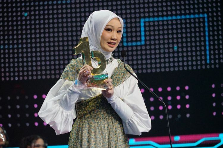 Jadi Pemenang TikTok Awards, Ini Profil Vina Muliana yang Sering Beri Tips Lolos BUMN