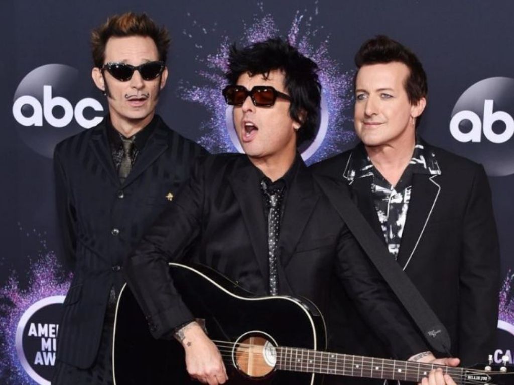 Lirik 'Boulevard of Broken Dreams' Green Day Beserta Terjemahannya, Bercerita Tentang Depresi