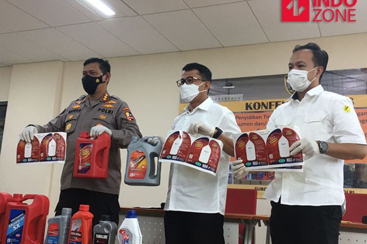 Polri Ungkap Daftar 7 Merek Oli Mesin yang Dipalsukan