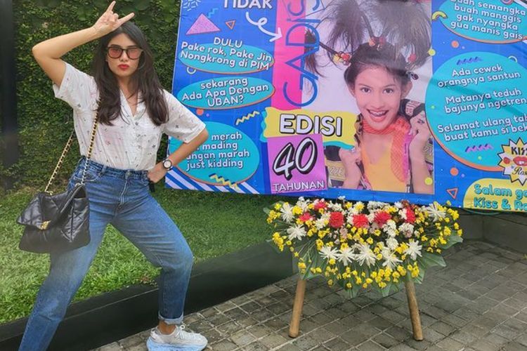 Awet Muda di Usia 40 Tahun, Ini 3 Potret Terbaru Dian Sastrowardoyo, Rutin Olahraga!