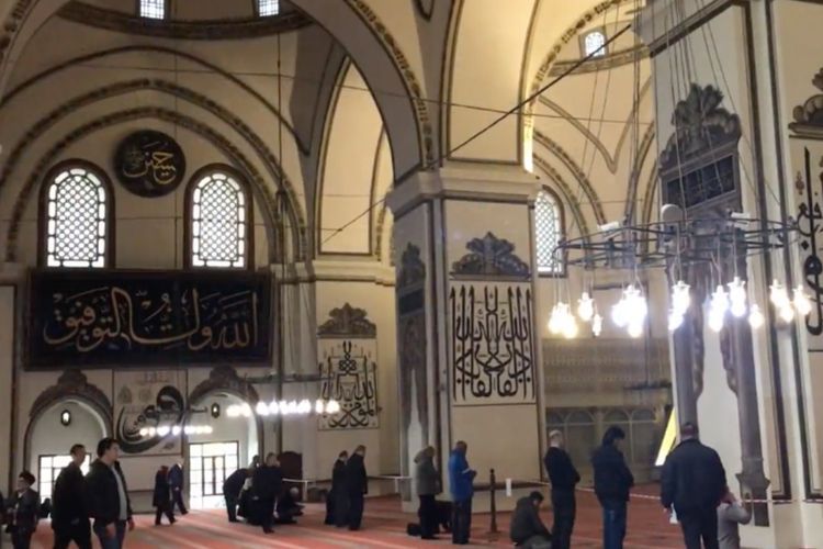 Jadi Situs Warisan Dunia, Ini Potret Ulu Camii Masjid Megah dengan 20 Kubah
