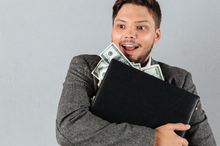 Leo hingga Scorpio, Zodiak yang Diprediksi Jadi Crazy Rich Tahun Ini