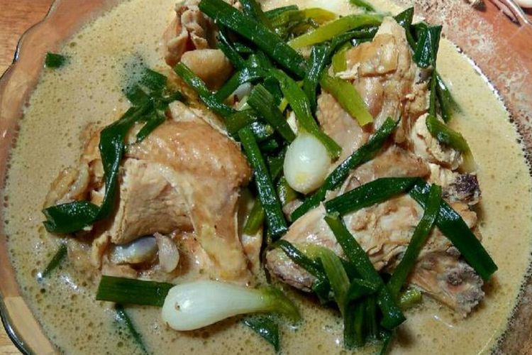 Bukan Kolak Pisang atau Ubi, Ini Lezatnya Kolak Ayam, Takjil Favorit Masyarakat Gresik