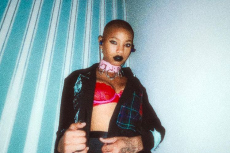 Willow Smith Curhat di Twitter Pasca Insiden Oscar Sang Ayah, Sebut Hidup Ini Tantangan
