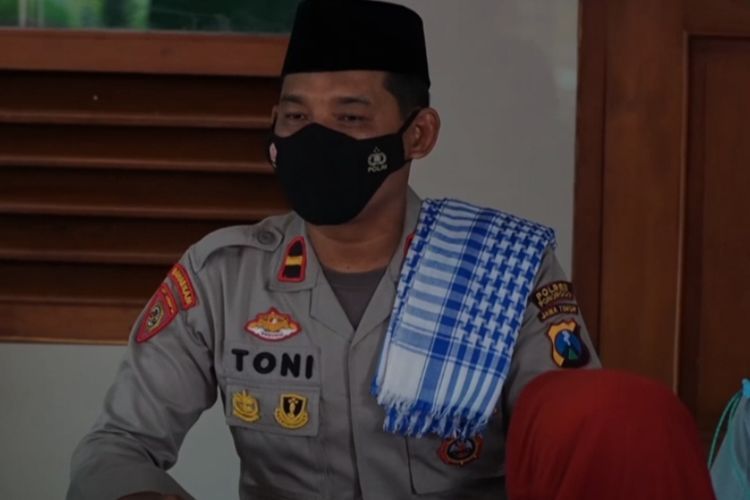 Kisah Toni Girindra, Santri yang Jadi Polisi! Sehari-hari Nyambi Jadi Guru Ngaji