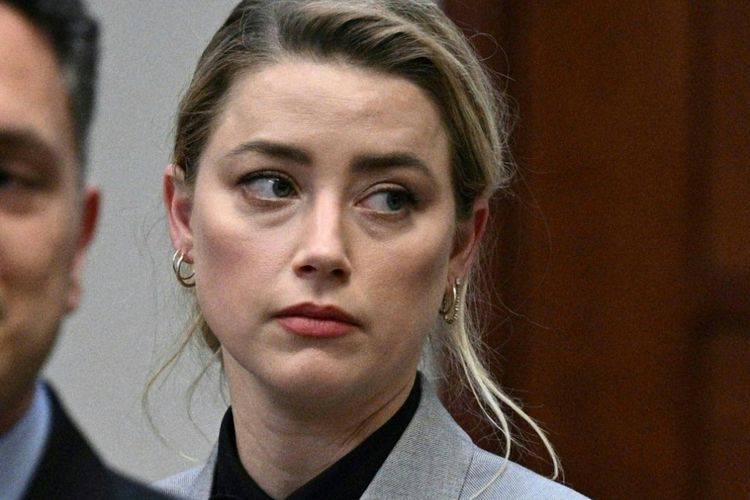 Johnny Depp Emosional Kesaksian Pengadilan, Amber Heard Menyebutnya Pria Tua Gemuk