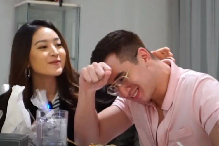 Makin Mesra, Natasha Wilona Ikut Buka Puasa Bareng Verrel Bramasta dan Keluarga Besar