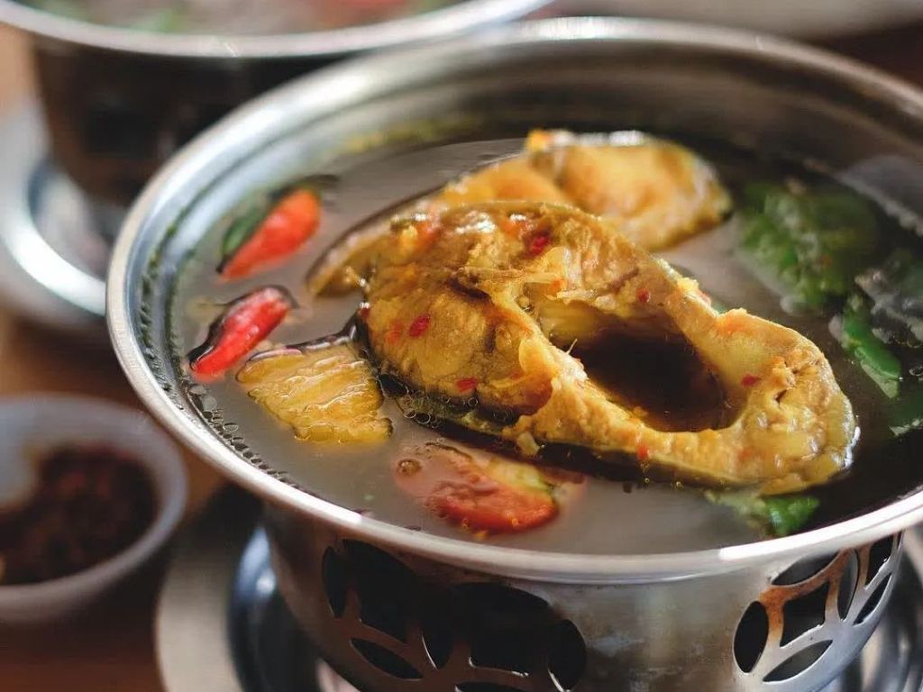 Resep Asam Pedas Ikan Patin, Lezat dan Kaya akan Rempah!