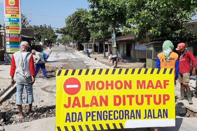 20 Tahun Rusak, Pengusaha Properti Perbaiki Jalan Desa Pakai Uang Sendiri Rp2,8 Miliar! 