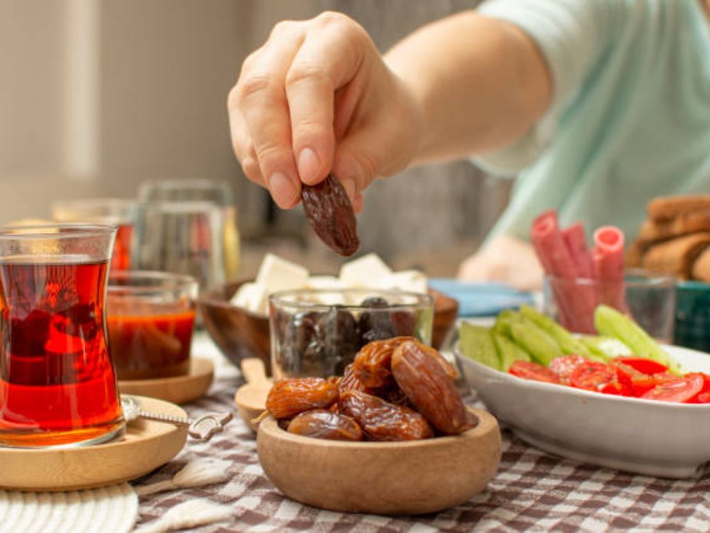 5 Makanan Sahur Terbaik Agar Puasa Lebih Nyaman, Terhidrasi, dan Berenergi Sepanjang Hari!