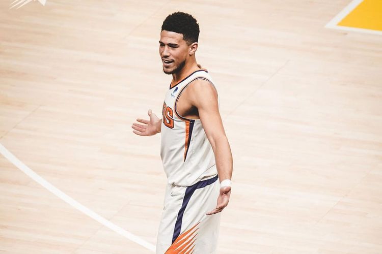NBA Denda Phoenix Suns Rp363 Miliar, Gegara Devin Booker Cedera