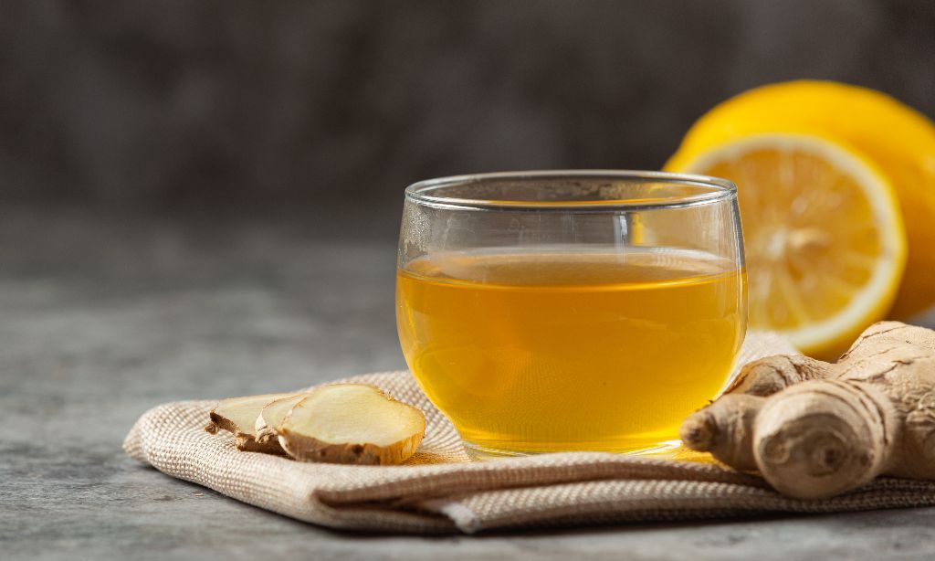 Bakar Lemak Perut Usai Santap Sajian Lebaran dengan Madu Lemon yang Menyegarkan