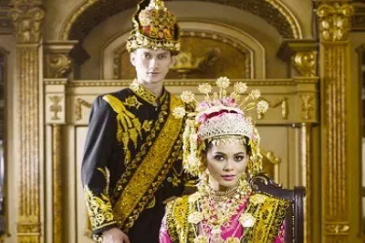 2 Pakaian Adat Aceh yang Sering Dijadikan Baju Pernikahan