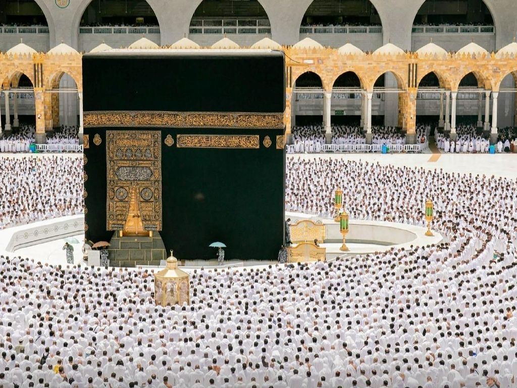 Antre Haji Reguler hingga Puluhan Tahun, Haji Khusus Bisa Jadi Solusi Cepat Berangkat ke Tanah Suci