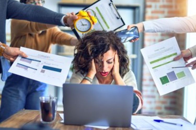 Biar Gak  Burnout, Ini 5 Tips Jaga Kesehatan Mental saat Beban Kerja Menumpuk