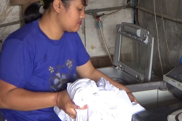 Gaji Pegawai Bank Lewat! Pasutri Ini Bisnis Laundry Omzetnya Lebih dari Rp10 Juta Sebulan