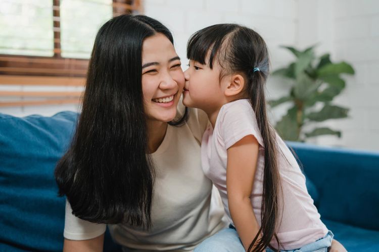 Dear Moms, Ini Tips Membangun Rasa Percaya Diri pada Anak Tanpa Mencederai Mentalnya