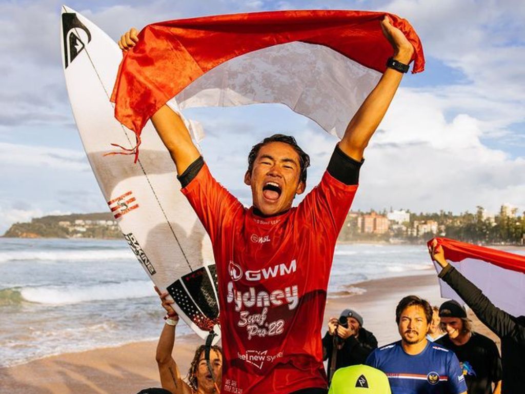 Profil Rio Waida: Peselancar Muda Indonesia Siap Menghadapi Tantangan di Olimpiade Paris 2024