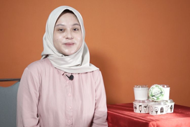 Ubah Sayur Sawi Jadi Es Krim, Gadis Cantik Ini Cuan Puluhan Juta Sebulan