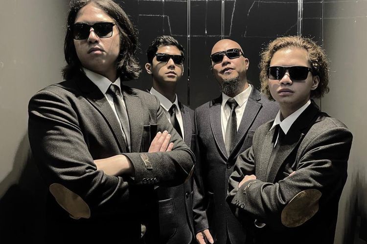 Rayakan Ultah Ahmad Dhani, Al El Dul Sebut Sang Ayah Unik dan Visioner
