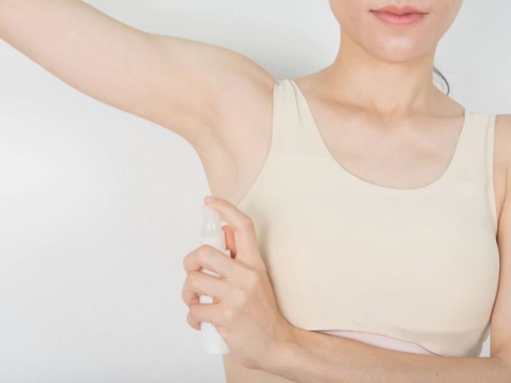 4 Deodoran Alami Buat Hilangkan Bau Badan, Gak Usah Stres!