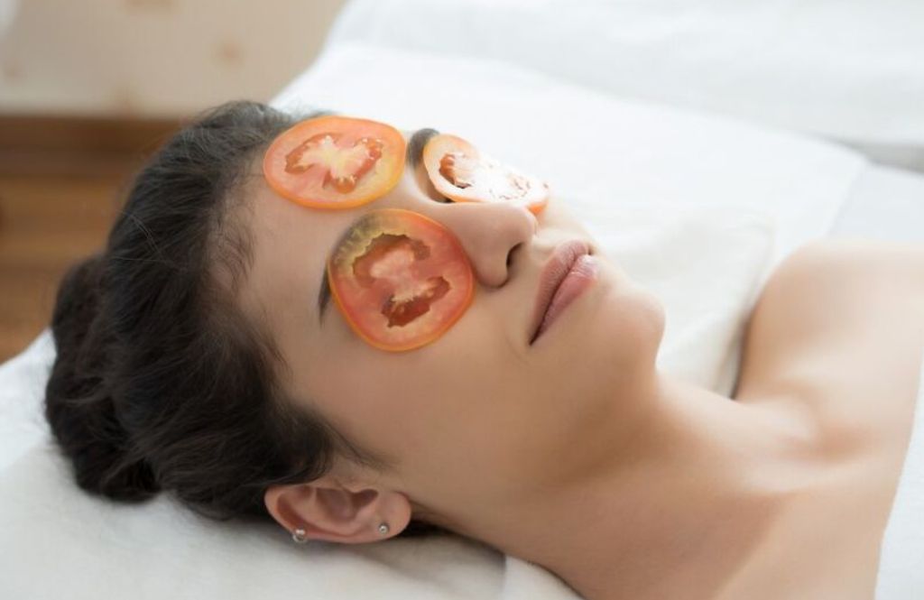 3 Masker Wajah untuk Kulit Cerah, Bisa Dicoba di Rumah Weekend Ini