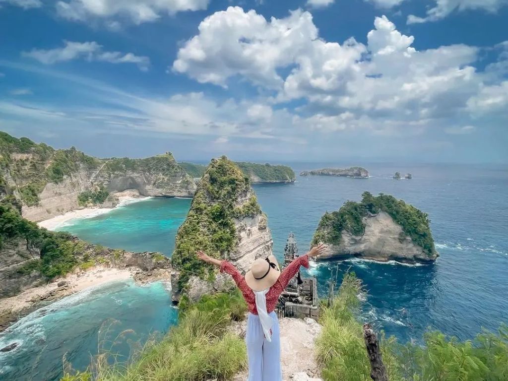 Bangga! Raja Ampat Dinobatkan Jadi Destinasi Wisata Terbaik 2025
