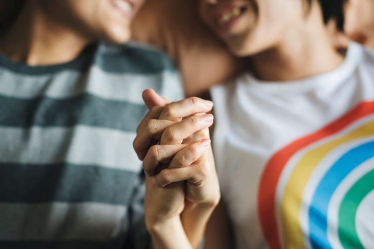 Anggota Keluarga Ada yang LGBT? Wanita ini Jelaskan Cara Terbaik Orang Tua Ambil Sikap