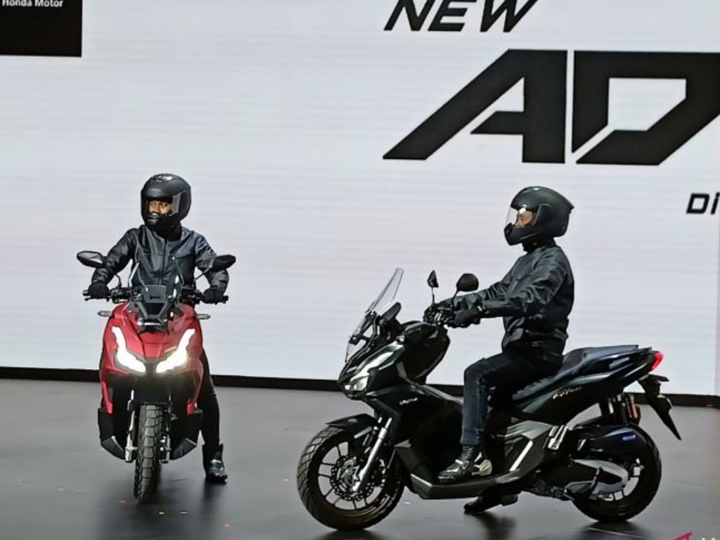 5 Pilihan Motor Matic Honda Terbaru yang Cocok untuk Touring, Dijamin Irit!