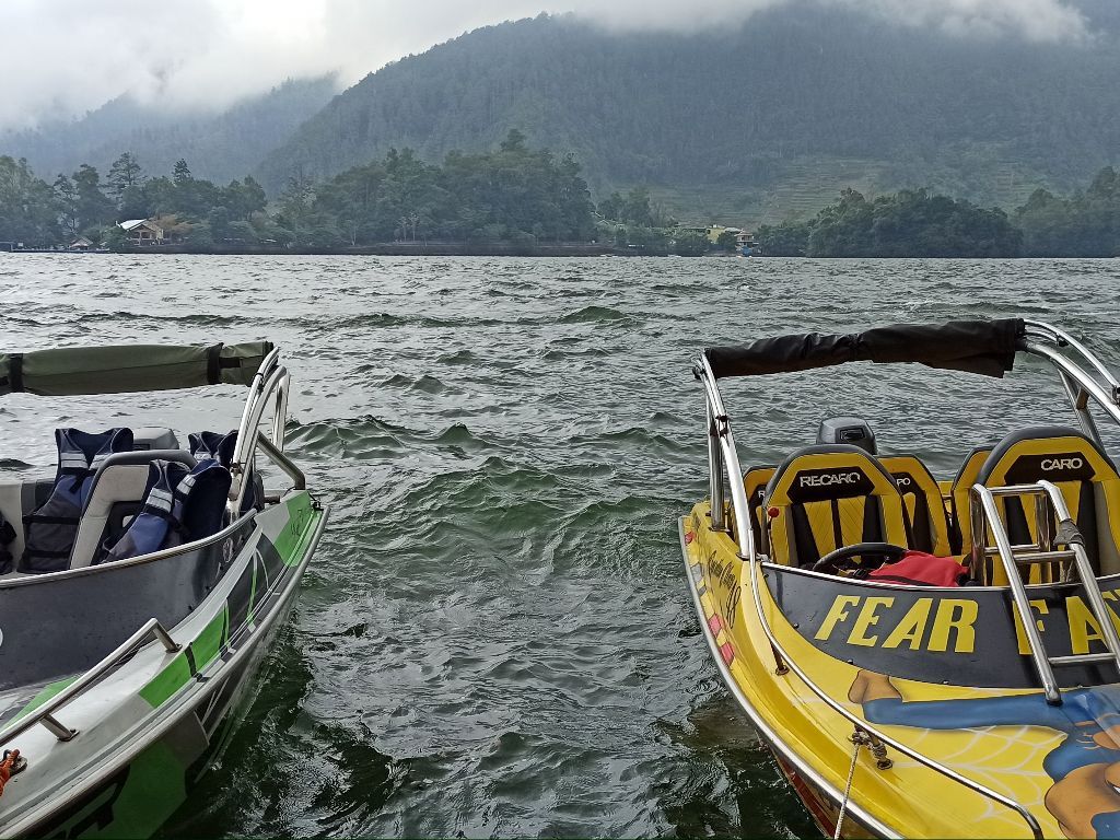Misteri Telaga di Lereng Gunung Lawu, Benarkah Bisa Menyebabkan Putus Cinta?
