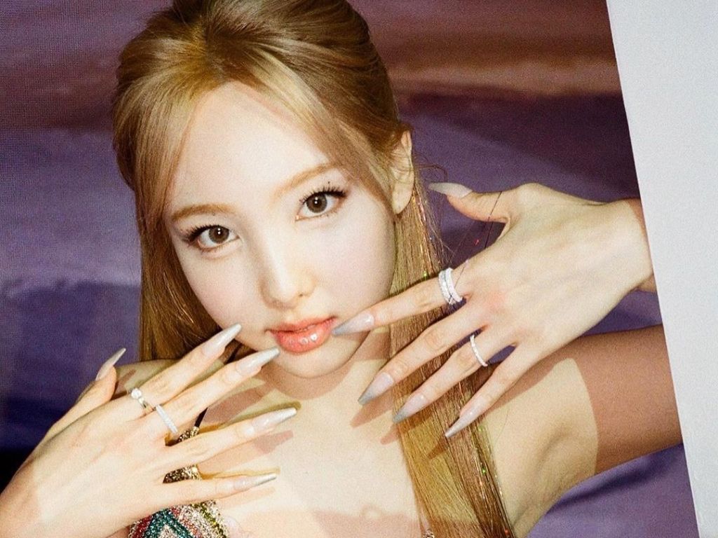JYP Entertainment Tempuh Jalur Hukum Jika Ada Ujaran Kebencian Tekait Kontroversi Nayeon TWICE