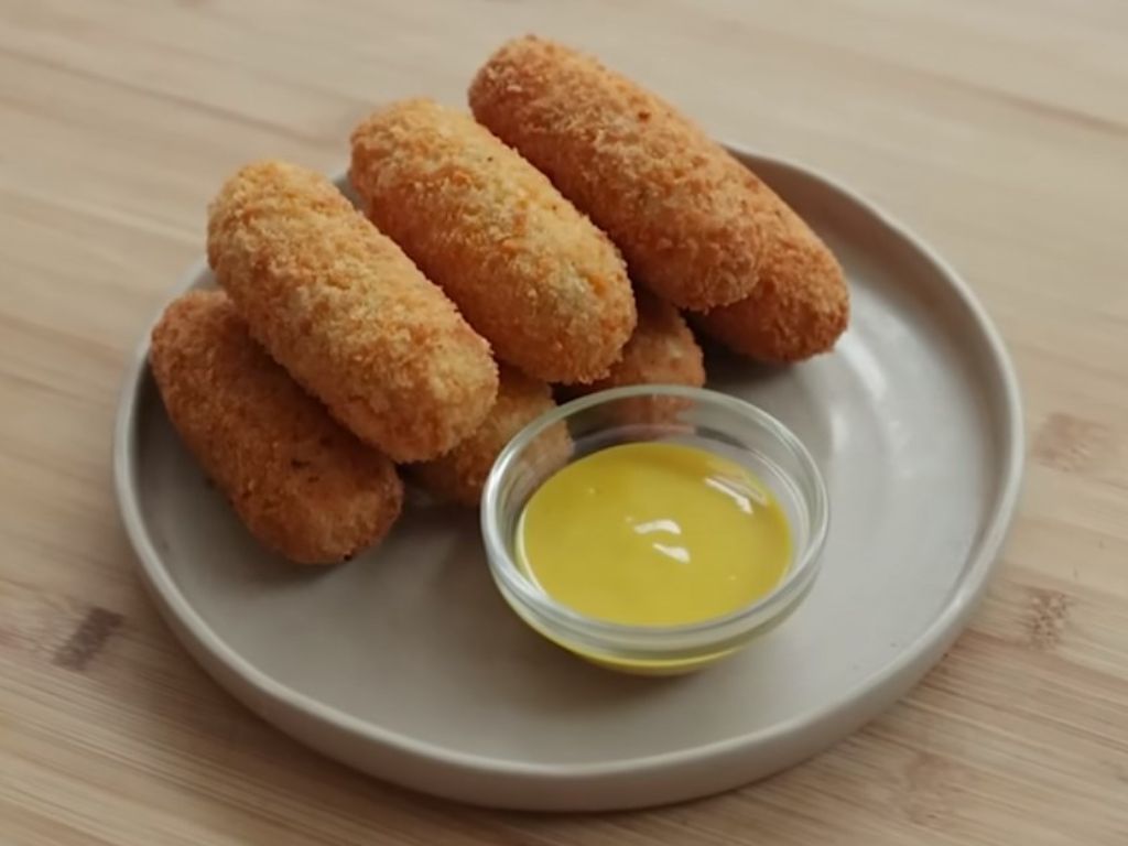 Wow, 4 Makanan Indonesia Ini Ternyata Peninggalan Belanda!