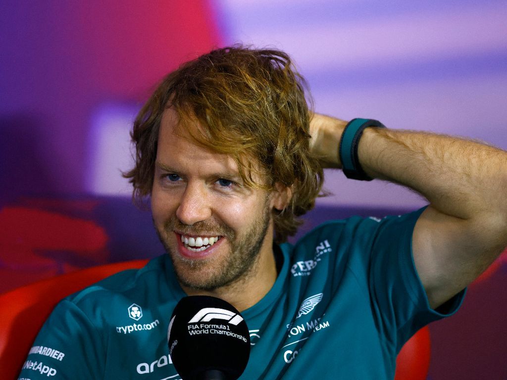 Sempat Umumkan Pensiun, Sebastian Vettel Bakal Balik Lagi ke F1