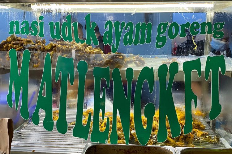 Gunakan Ayam Muda dan Perawan, Nasi Uduk Mat Lengket Favorit Jokowi dan Nagita Slavina