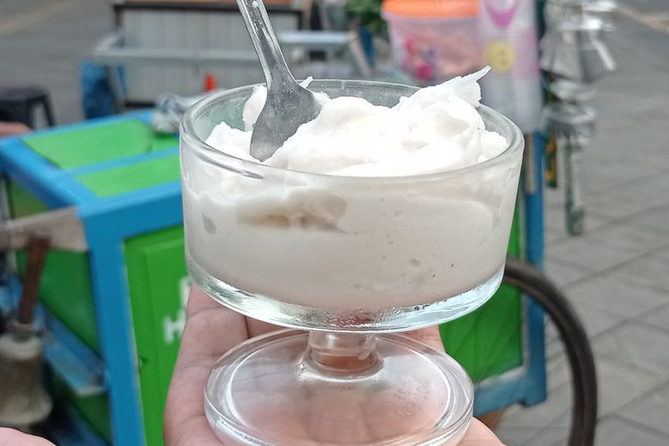 Suegerr!  Es Puter, Es Krim Tradisional yang Dibuat Kaum Pribumi untuk 'Saingi' Belanda 