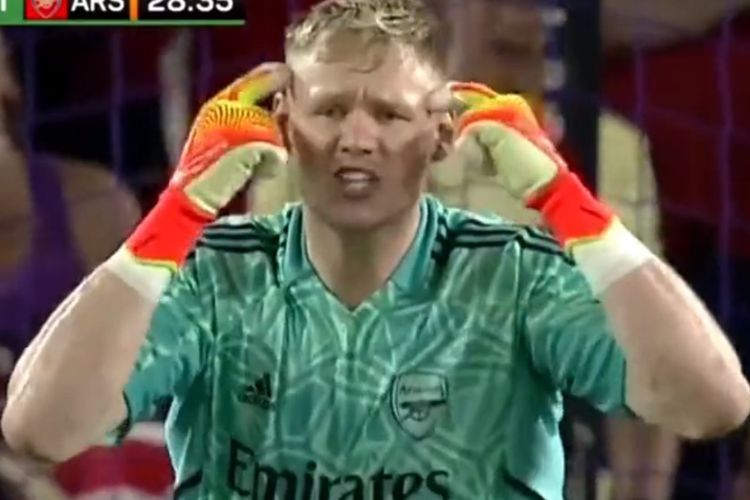 Gawang Kebobolan, Kiper Arsenal Aaron Ramsdale Beri Gestur ke Rekannya ‘Main Pakai Otak!’