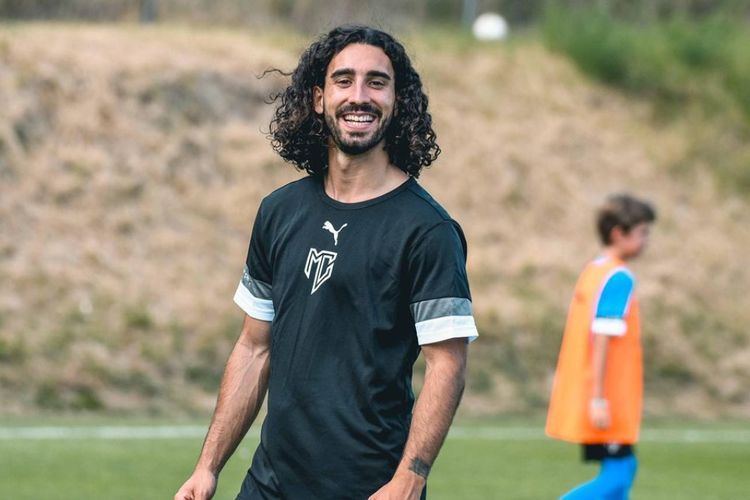 Terlalu Rendah! Brighton Tolak Tawaran Manchester City untuk Marc Cucurella