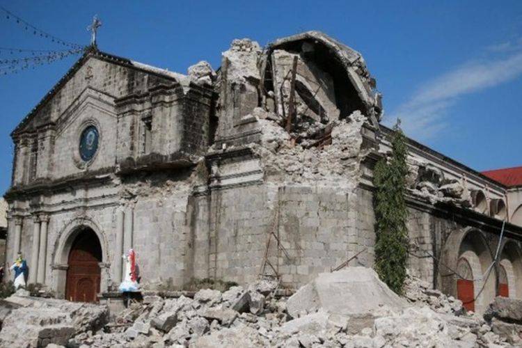 Gempa Dahsyat Guncang Filipina! Transportasi Lumpuh, Situs Bersejarah UNESCO Hancur