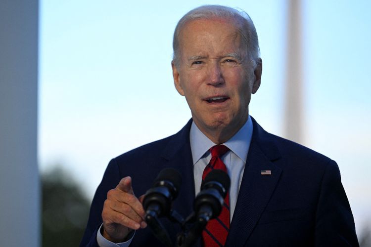 Masih Positif COVID-19, Presiden Joe Biden Tak Pakai Masker saat Pidato di Gedung Putih