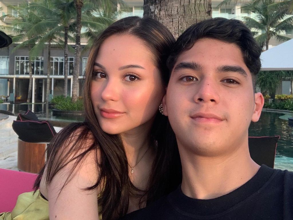 Al Ghazali Bagikan Potret Mesra dengan Alyssa Daguise, Fix Balikan?