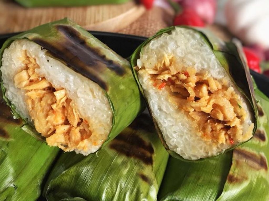 Serem! Bukan Daging Ayam Melainkan Benda ini yang Dimasukkan ke Dalam Lemper