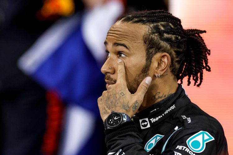 Lewis Hamilton Galau Usai Tau Sebastian Vettel Putuskan Pensiun dari F1