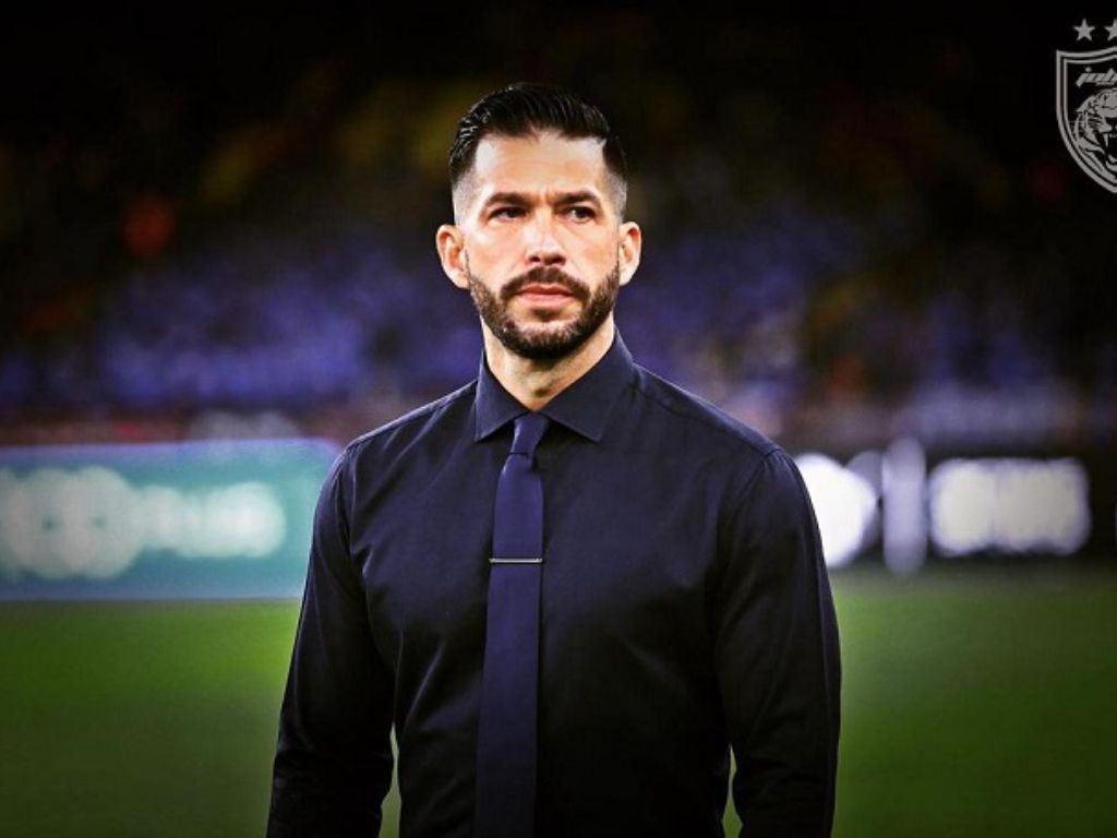 Nama Eks Juru Taktik JDT Ini Kembali Diisukan Bakal Besut Persib untuk Gantikan Luis Milla