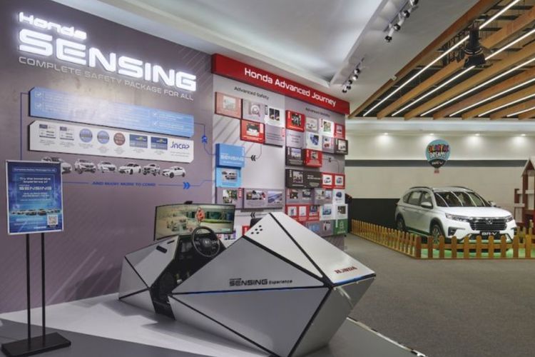 Honda Sediakan Driving Simulator dan Test Drive di GIIAS 2022