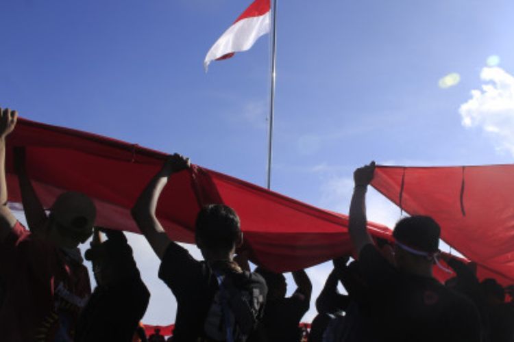 Penjualan Bendera Merah Putih di Market Place Melonjak di Musim 17 Agustus