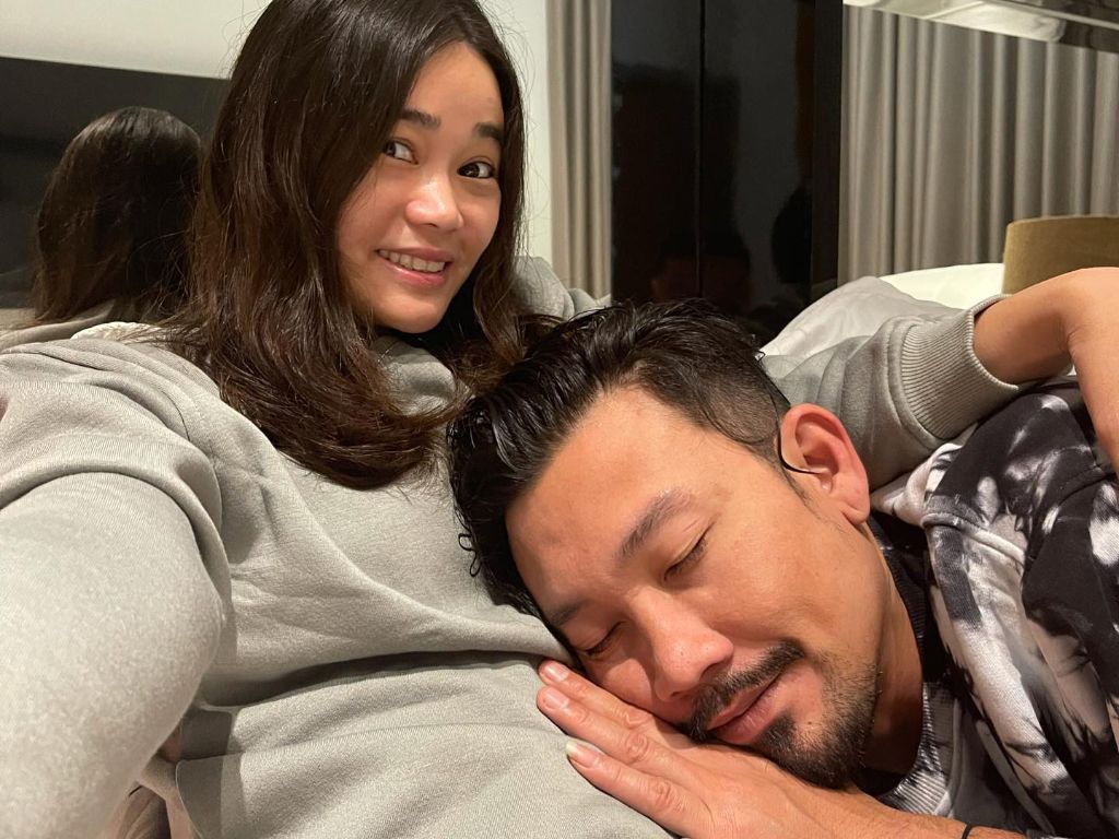 Istri Denny Sumargo Melahirkan Anak Pertama, Ini Namanya