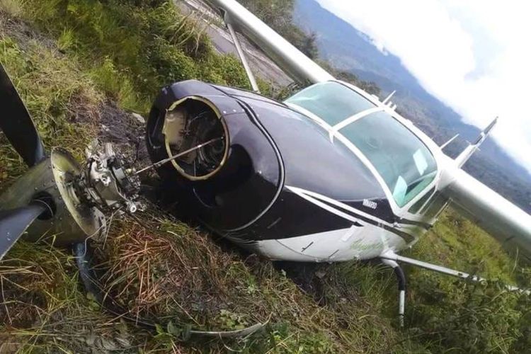 Kecelakaan Pesawat Berisi Bahan Bangunan di Papua, Korban Luka-luka