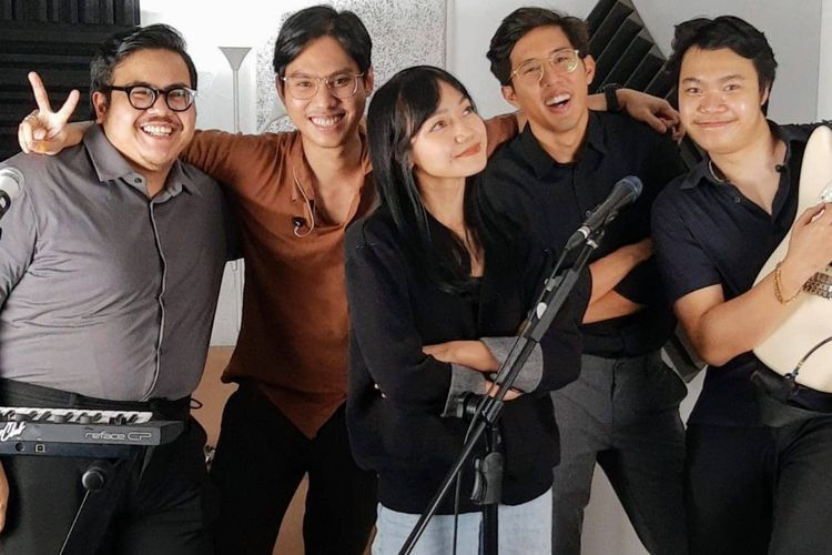 Lagu 'Anything You Want' yang Viral Ternyata dari Band Indie Asal Indonesia, Keren Yah!