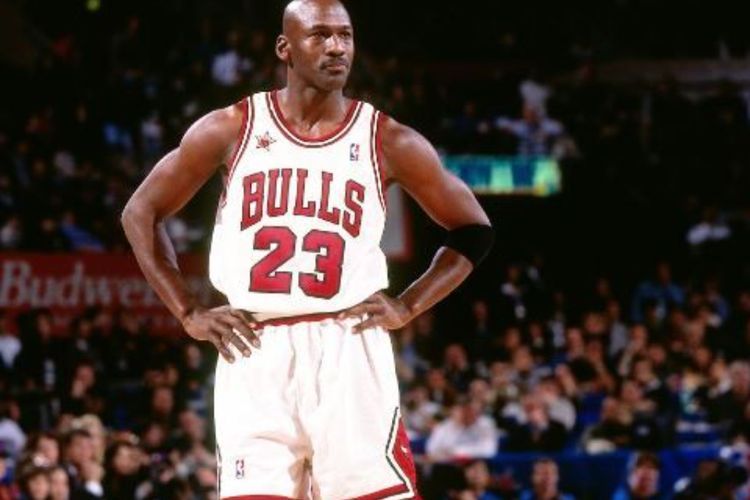 Karier Michael Jordan Bisa Lebih GG Lagi Kalo Gak Ngerokok dan Makan Makanan Cepat Saji