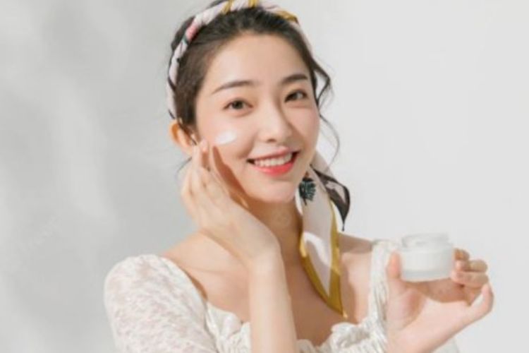 Bakuchiol Jadi Alternatif Retinol, Ampuhkah? Begini Penjelasannya